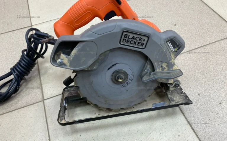Дисковая пила BLACK+DECKER CS1250L