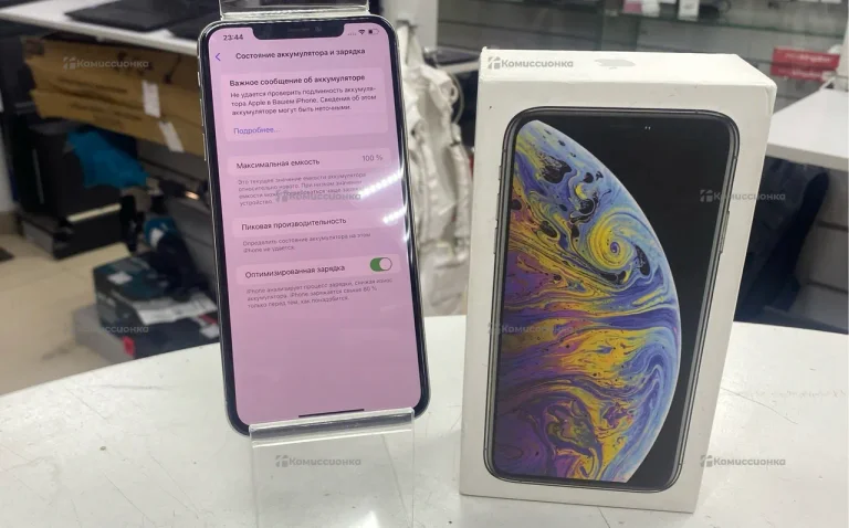 Apple iPhone XS 4/256 ГБ