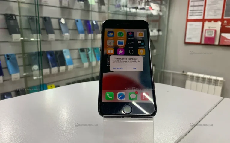 Apple iPhone 7 2/32 ГБ