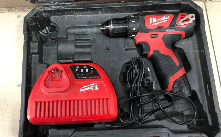 Дрель шуруповерт M12 BDD-202C