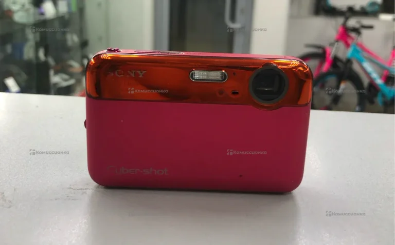 Фотоаппарат  SONY DSC-J10