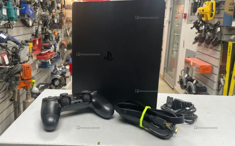 Приставка PS4 Slim 512Gb