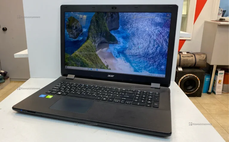Ноутбук  ACER ES1-731G