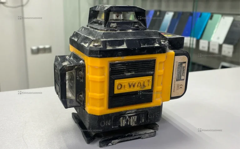 Лазерный уровень 4D dewalt копия