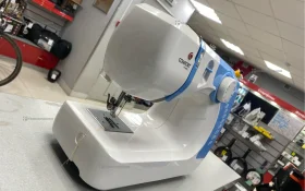 Швейная машина  Comfort 15