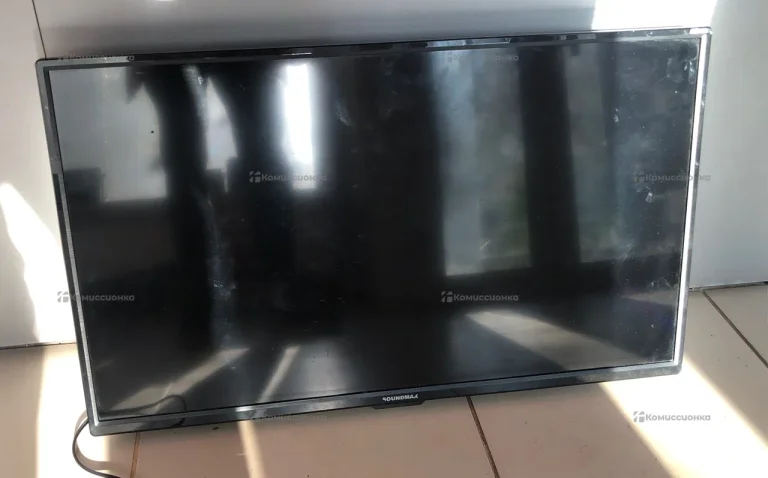 Телевизор SoundMAX SM-LED32M01