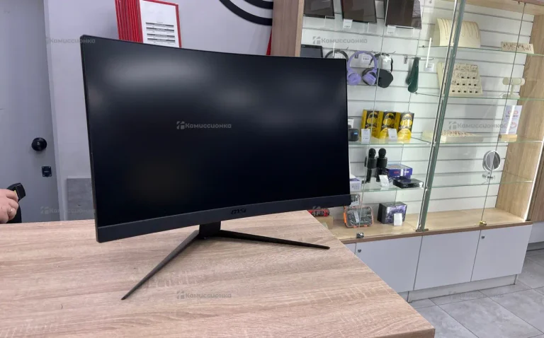 Монитор MSI MAG ARTYMIS 242C