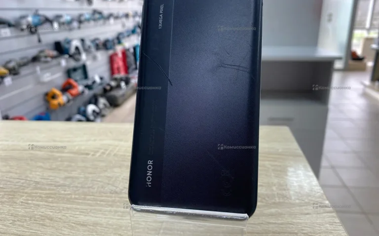 Honor 8S 2/32 ГБ