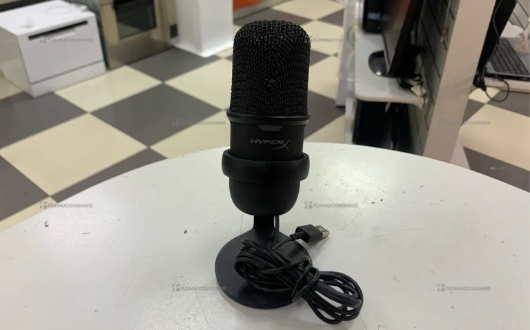 Микрофон HyperX solocast черный