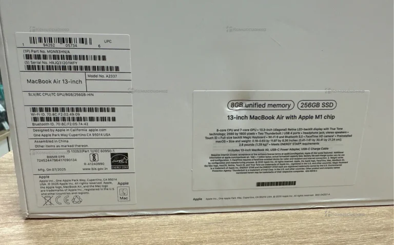 Ноутбук MacBook Air 13 2020 M1 8/256 Гб