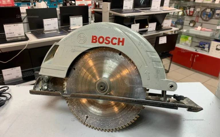 Дисковая пила Bosch GKS 235 Turbo