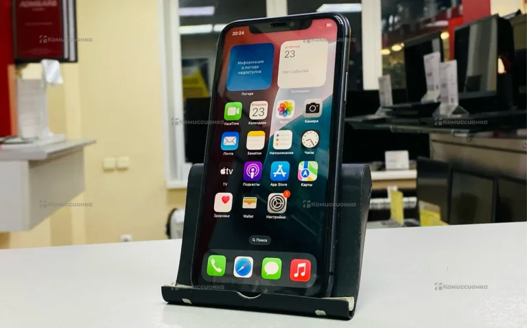 Apple iPhone 11 4/128 ГБ