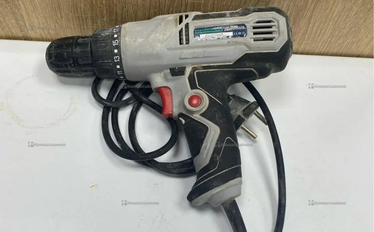 сетевой шуруповерт ELECTROLINE ДШ 700/2