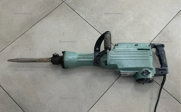 Отбойный молоток Леруа Мерлен МОЭ-1650