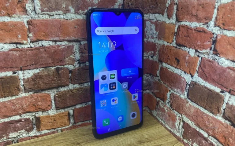Tecno Spark 10 4/128 ГБ