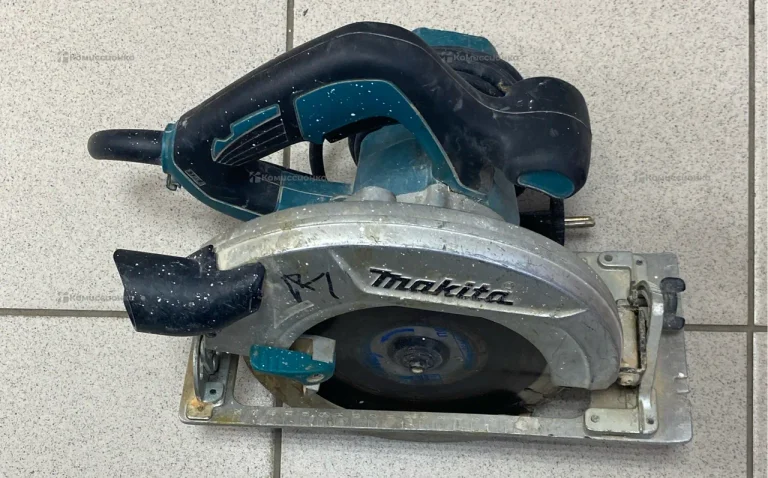 Циркулярная пила Makita HS7610