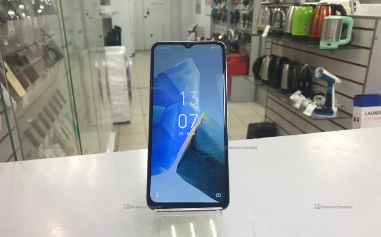 Infinix Hot 30i 4/64 ГБ
