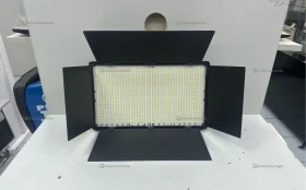 Купить Видеосвет Pro LED 800 б/у , в Набережные Челны Цена:2490рублей