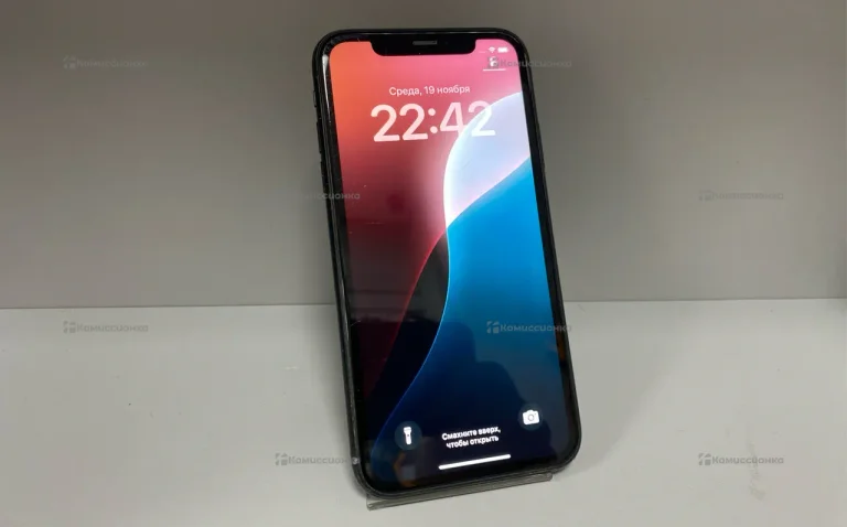 Apple iPhone XR 3/64 ГБ