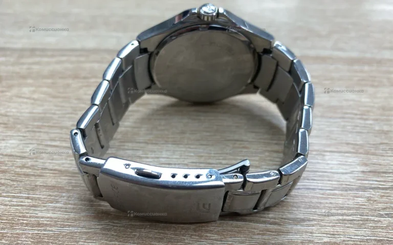 Часы  Casio Edifice