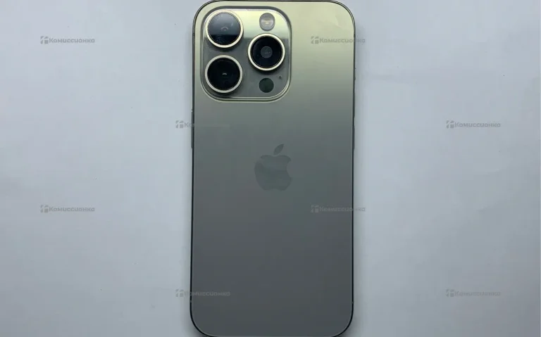 Apple iPhone 15 Pro 256 ГБ