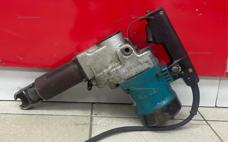 перфоратор Makita he3850