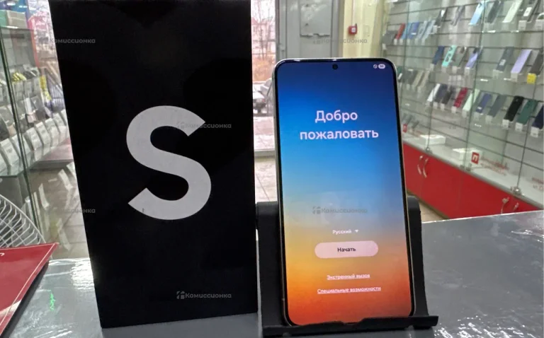 Samsung Galaxy S22+ 8/128 ГБ