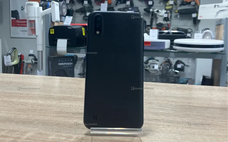 Samsung Galaxy A01.