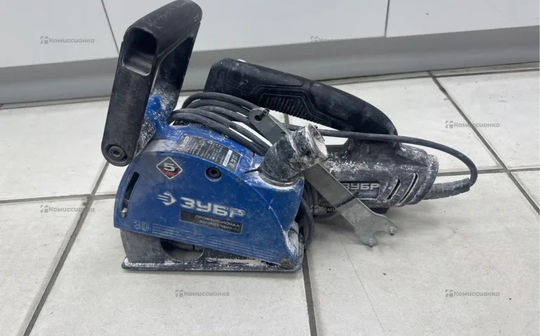 Штроборез ЗУБР ЭШ-П30-1400 ПСТК