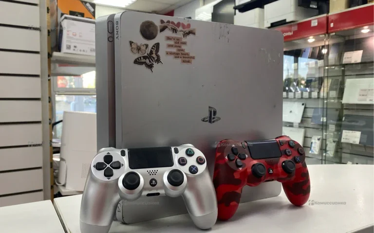 Приставка PS4. PS4 slim 500 gb