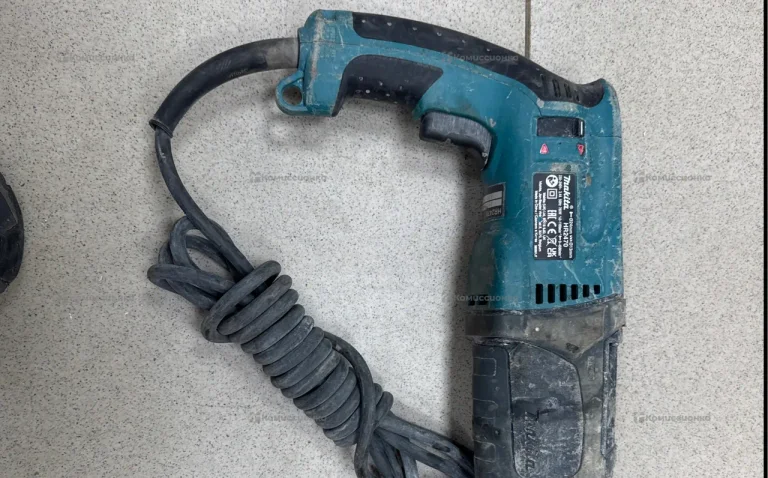 Перфоратор makita HR2470