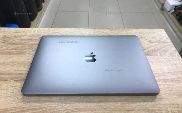 MacBook Air 13 2020 M1 A2337