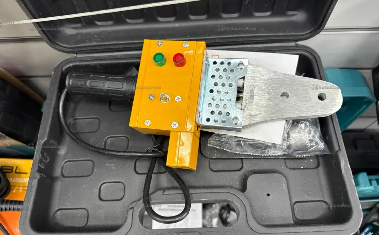 Паяльник для полипропилена Deko 1600W