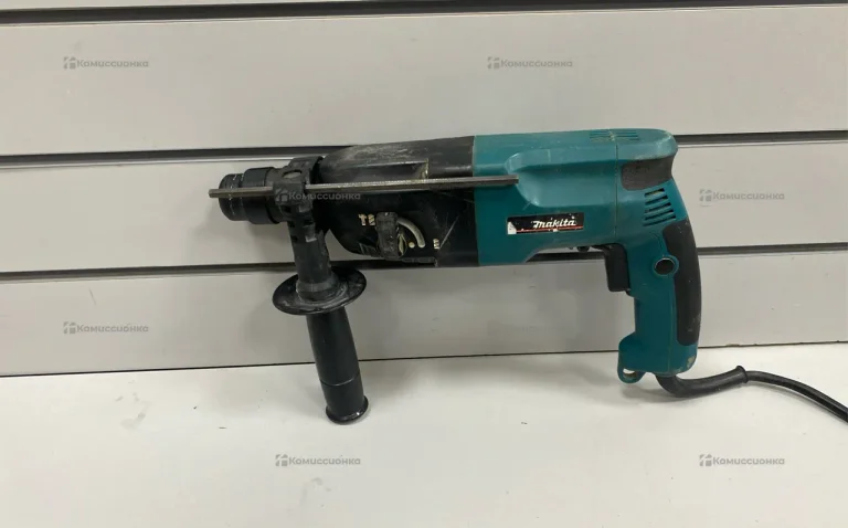 Перфоратор makita HR2440