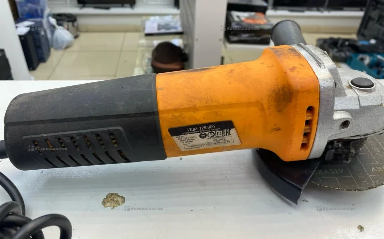 Углошлифовальная машина УШМ-125/800