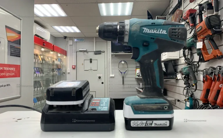 Дрель-шуруповерт makita DF347D