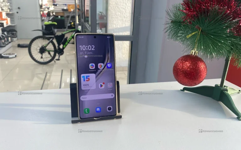 Tecno Camon 40 8/256 ГБ
