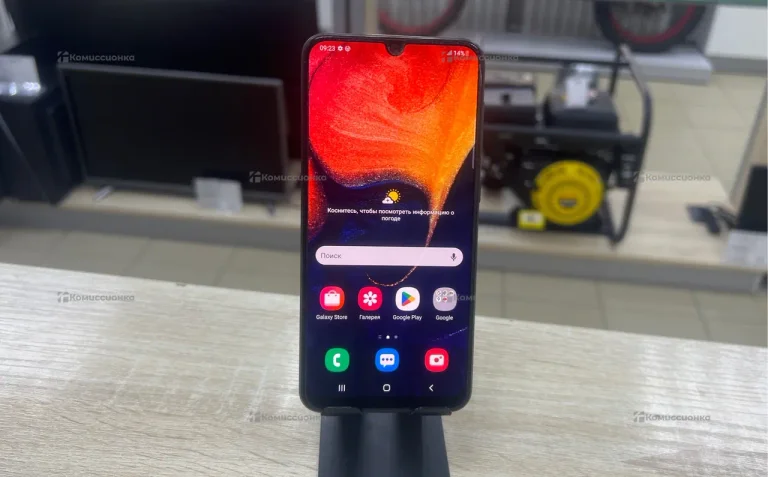Samsung Galaxy A50 4/64 ГБ