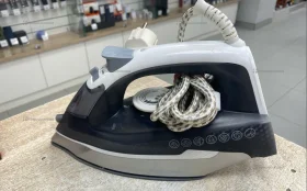 Купить Утюг Redmond RI-C293 б/у , в Москва и область Цена:990рублей