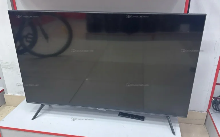 Телевизор Samsung UE43AU7100U