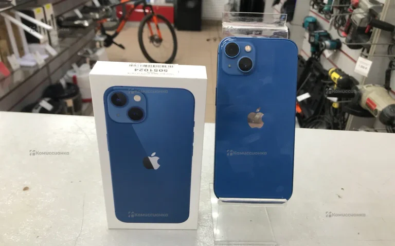 Apple iPhone 13 4/128 ГБ