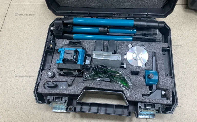 лазерный уровень Makita реплика 4d