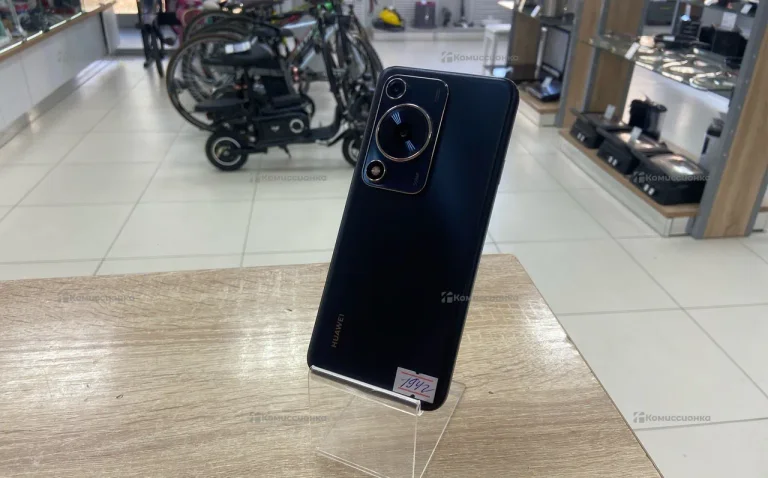 Huawei nova Y71 8/128 ГБ
