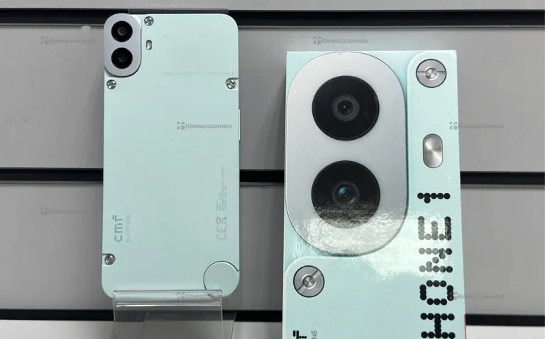 Nothing Phone (1) 8/128 ГБ