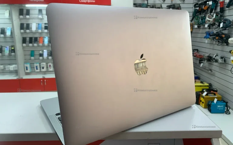 Ноутбук  MacBook Pro