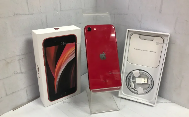 Apple iPhone SE (2020) 4/64 ГБ