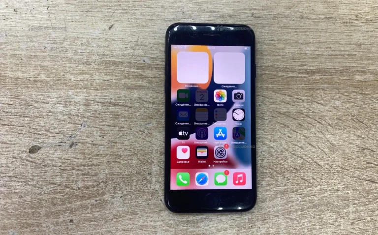 Apple iPhone 7 2/32 ГБ