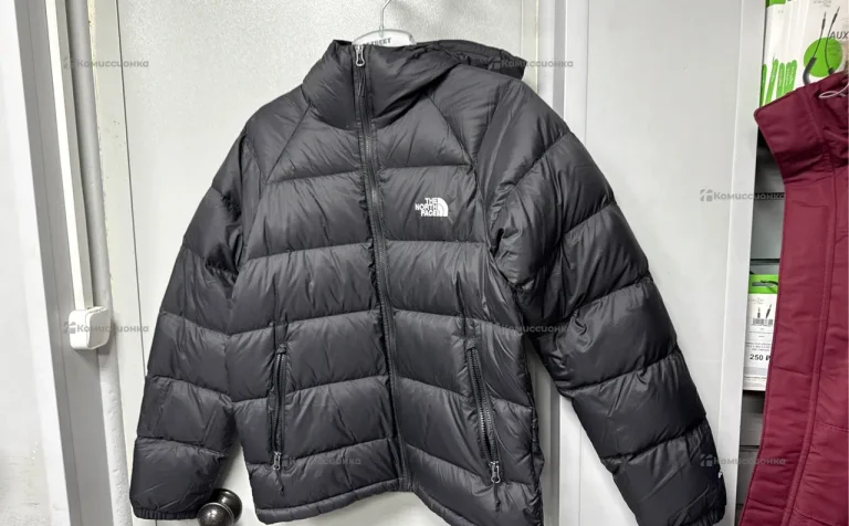 Куртка The North Face Hydrenalite (M)