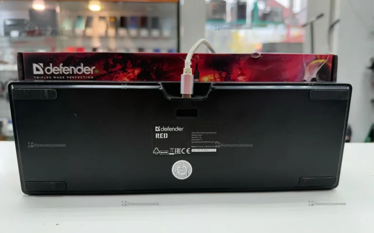 Клавиатура Defender Red