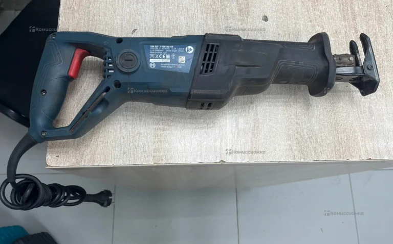 Сабельная пила BOSCH GSA 120